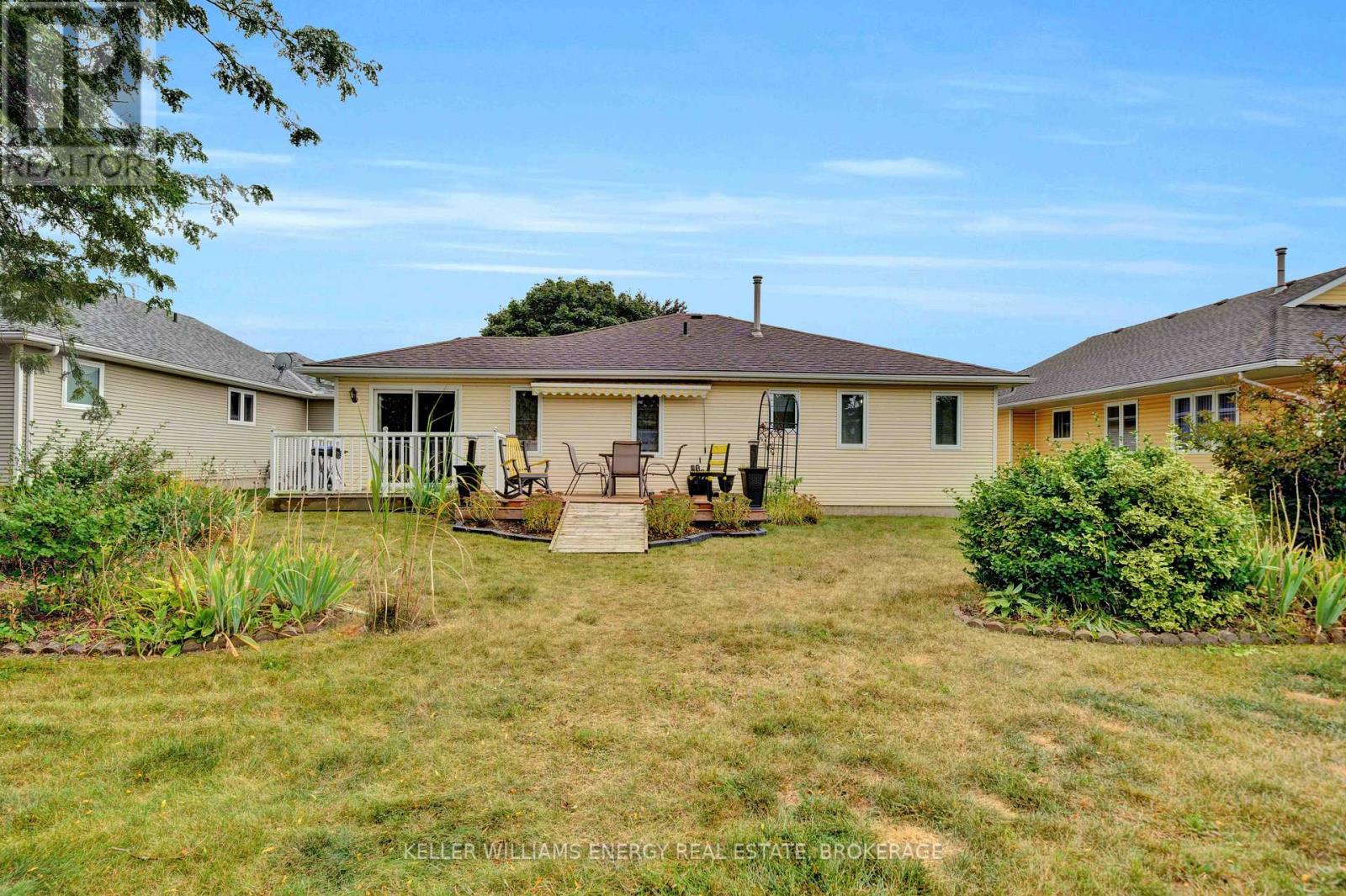 4 Heritage Drive, Prince Edward County, Ontario K0K 3L0 - Photo 35 - X12211785
