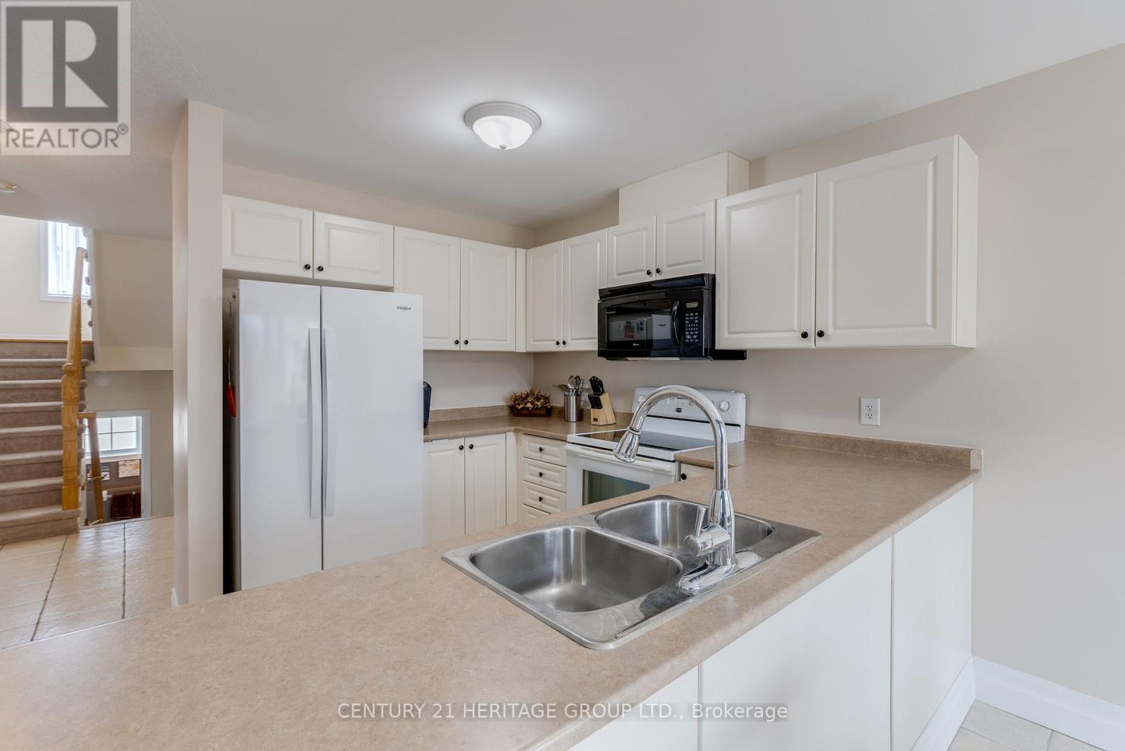 800 West Ridge Boulevard, Orillia, Ontario  L3V 0A1 - Photo 10 - S12216117