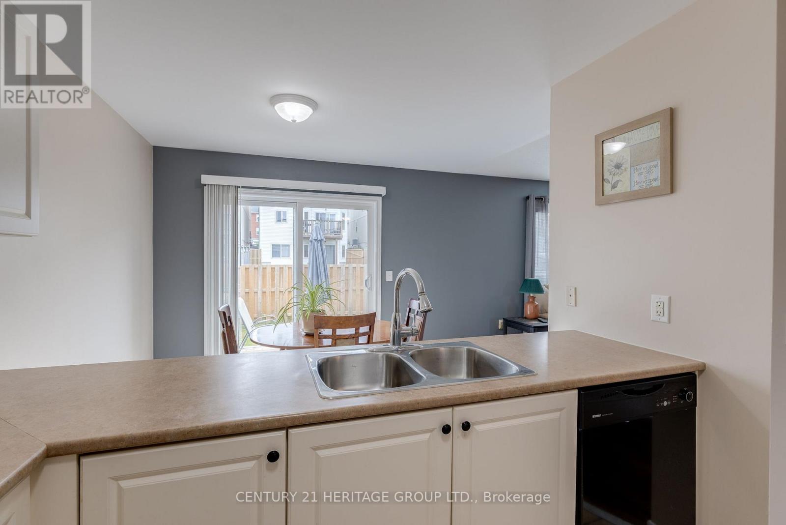 800 West Ridge Boulevard, Orillia, Ontario  L3V 0A1 - Photo 12 - S12216117