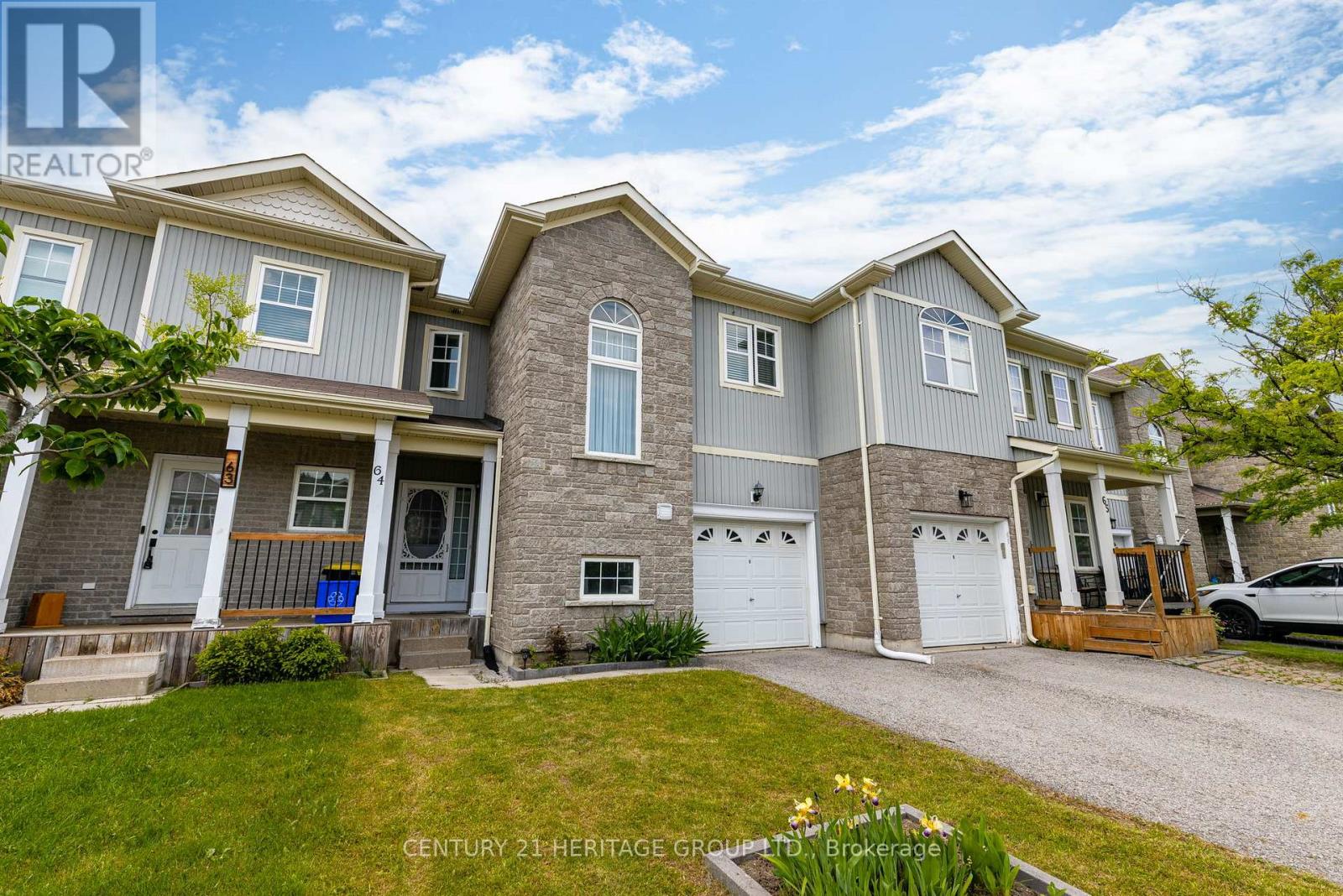 800 West Ridge Boulevard, Orillia, Ontario  L3V 0A1 - Photo 3 - S12216117