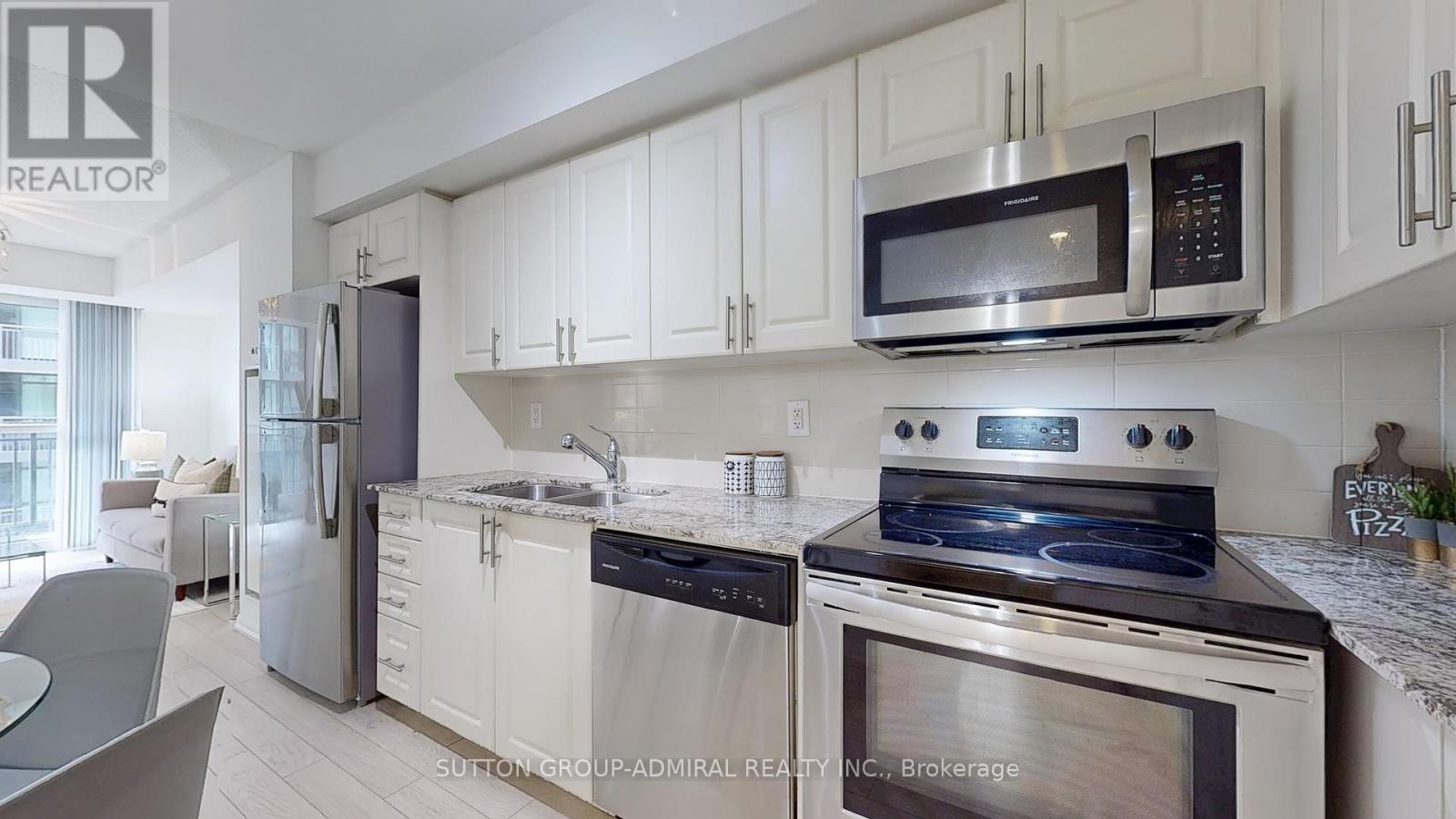 411 - 3091 Dufferin Street, Toronto, Ontario  M6A 0C4 - Photo 17 - W12213291