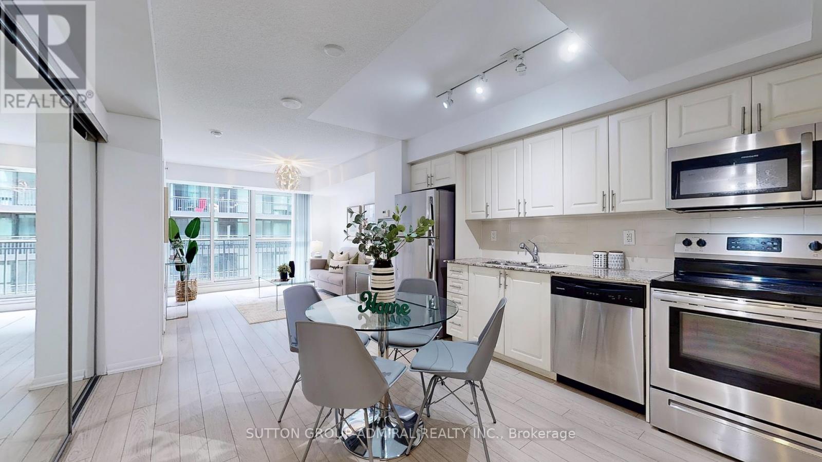 411 - 3091 Dufferin Street, Toronto, Ontario  M6A 0C4 - Photo 15 - W12213291