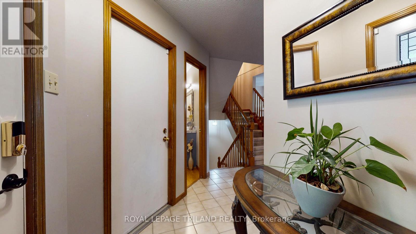 7 - 70 Glenroy Road, London South, Ontario  N5Z 4W9 - Photo 8 - X12216153