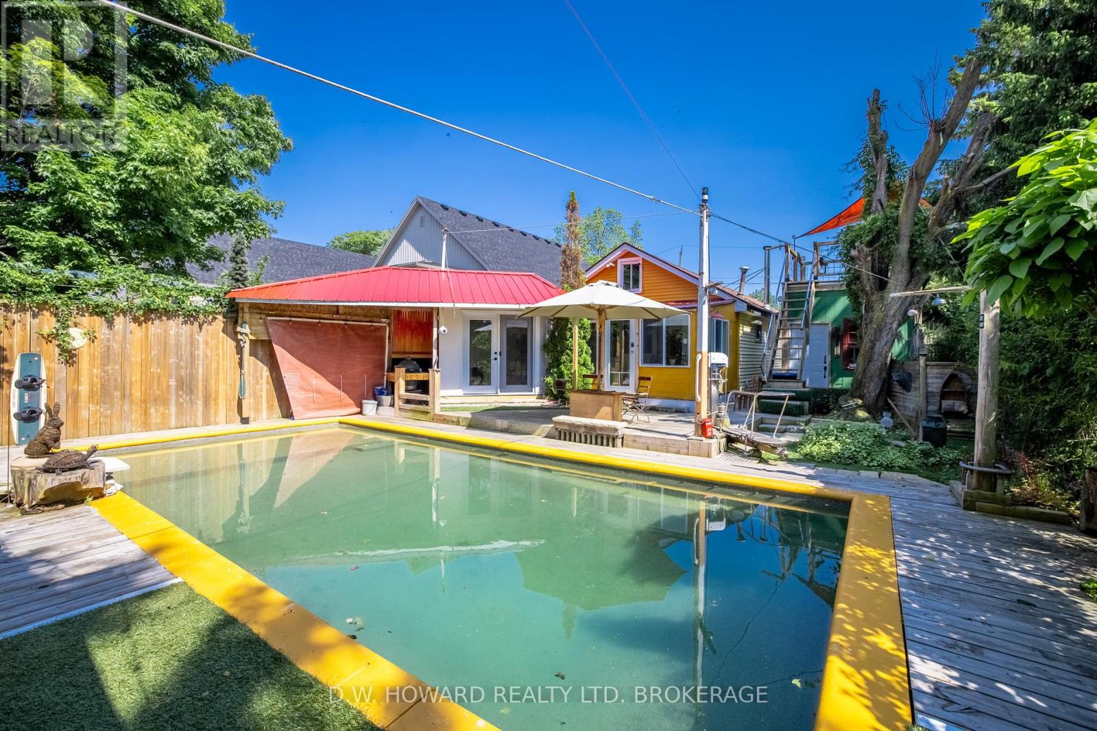 3816 Crystal Beach Drive, Fort Erie (Crystal Beach), Ontario  L0S 1B0 - Photo 29 - X12216147