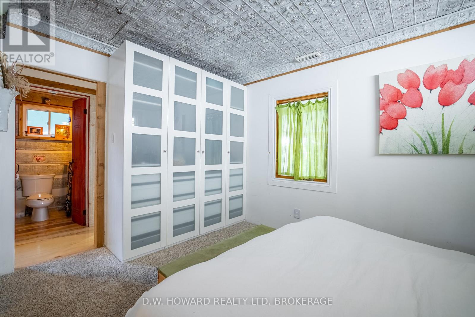 3816 Crystal Beach Drive, Fort Erie (Crystal Beach), Ontario  L0S 1B0 - Photo 20 - X12216147