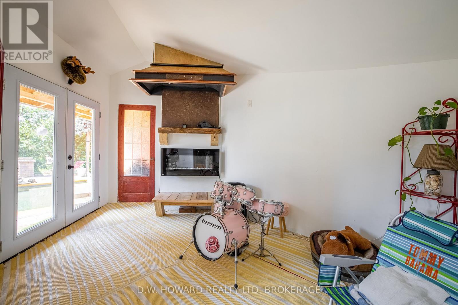 3816 Crystal Beach Drive, Fort Erie (Crystal Beach), Ontario  L0S 1B0 - Photo 26 - X12216147