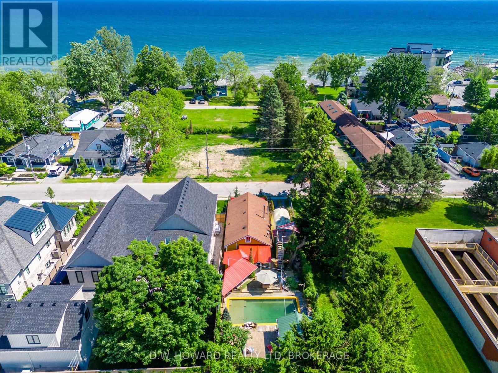 3816 Crystal Beach Drive, Fort Erie (Crystal Beach), Ontario  L0S 1B0 - Photo 31 - X12216147