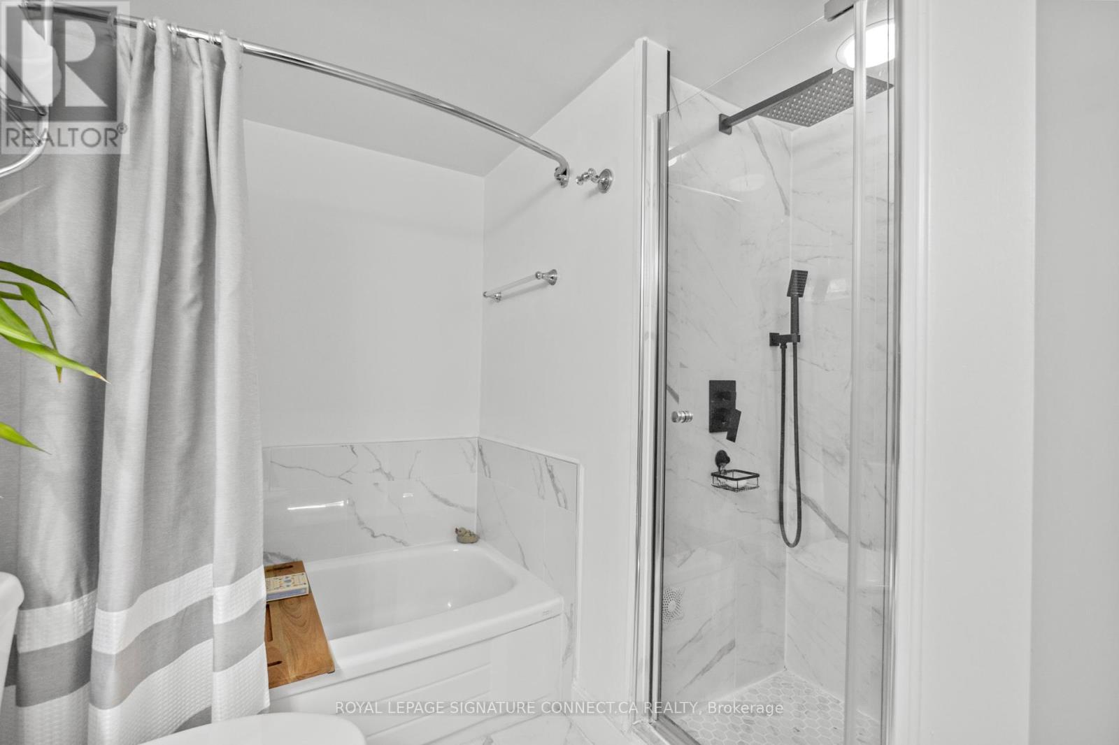 1204 - 75 King Street E, Mississauga (Cooksville), Ontario  L5A 4G5 - Photo 23 - W12216167