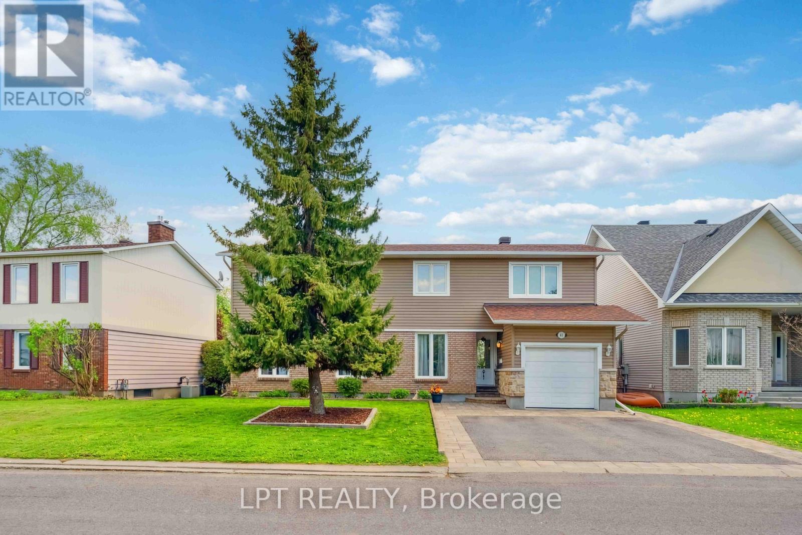 Property at 61 FIELDGATE DRIVE image 2