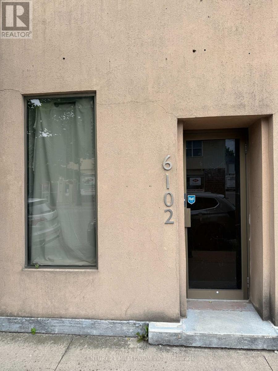 6102 Main Street, Niagara Falls, Ontario  L2G 5Z9 - Photo 4 - X12216135