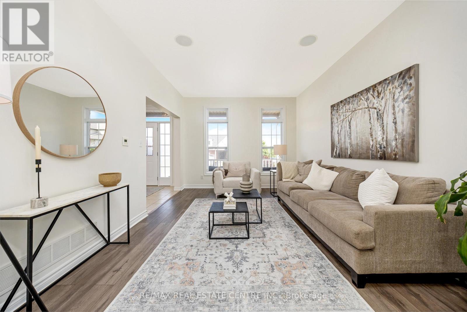 237 Ridge Top Crescent, Guelph/eramosa, Ontario  N0B 2K0 - Photo 6 - X12216145