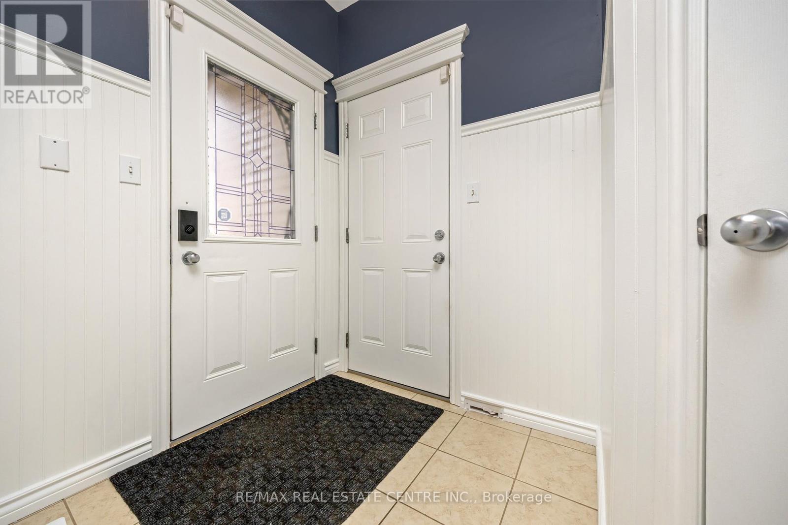 237 Ridge Top Crescent, Guelph/eramosa, Ontario  N0B 2K0 - Photo 19 - X12216145