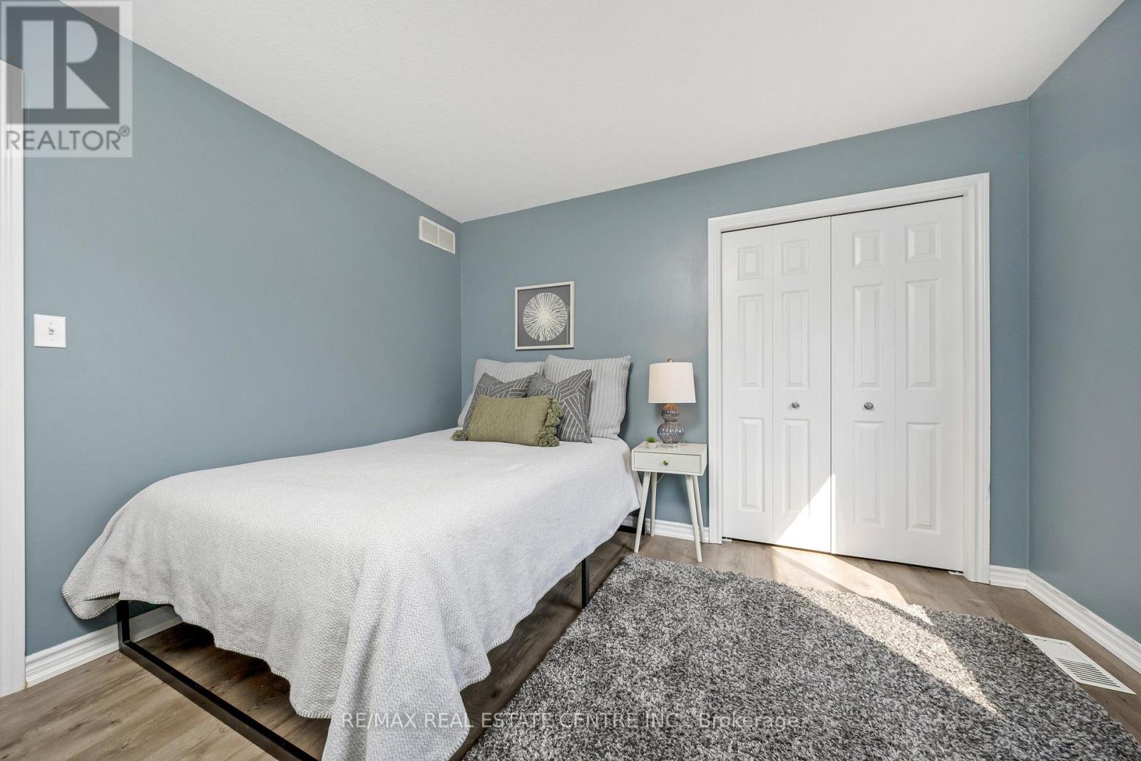 237 Ridge Top Crescent, Guelph/eramosa, Ontario  N0B 2K0 - Photo 28 - X12216145