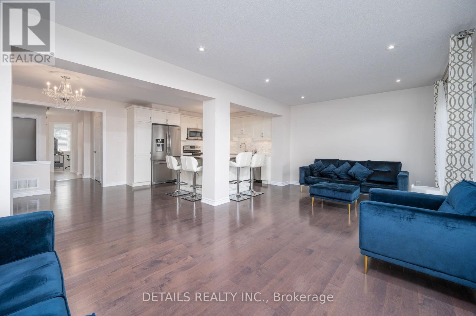 434 White Arctic Avenue, Ottawa, Ontario  K2J 5Y9 - Photo 7 - X12216146