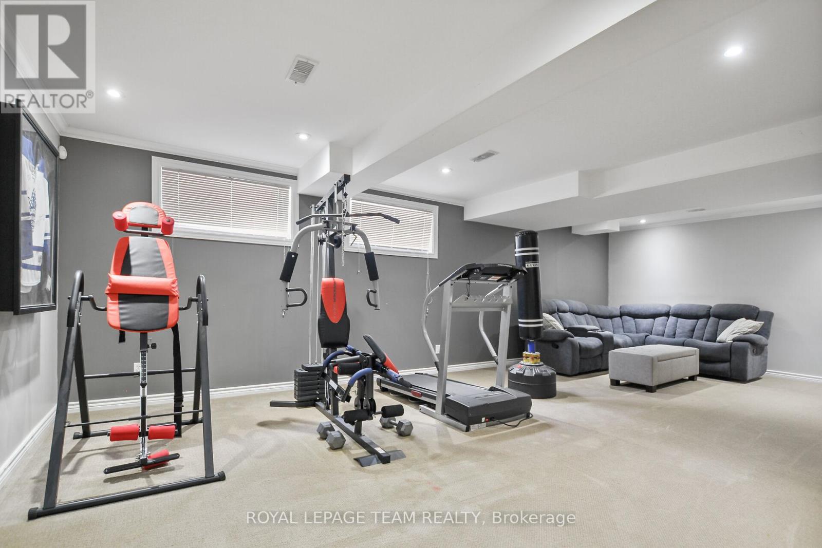 124 Versilia Drive, Ottawa, Ontario  K2G 7E2 - Photo 35 - X12216173