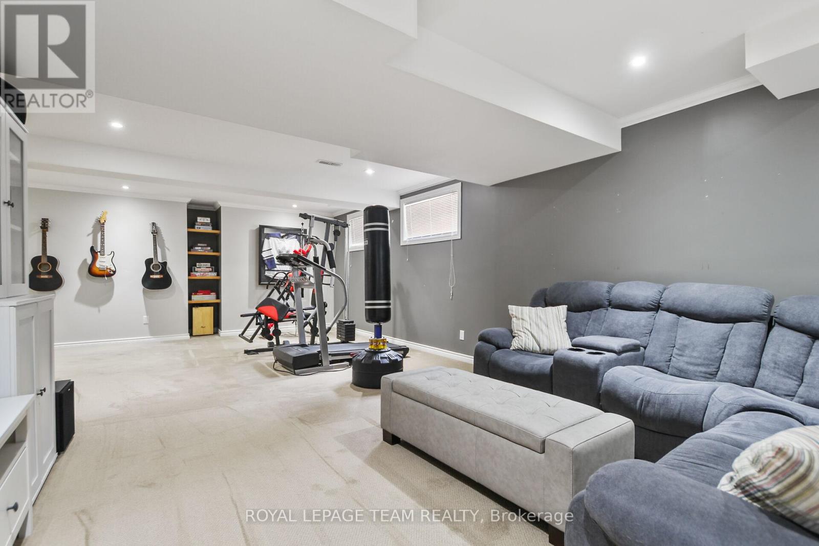 124 Versilia Drive, Ottawa, Ontario  K2G 7E2 - Photo 37 - X12216173