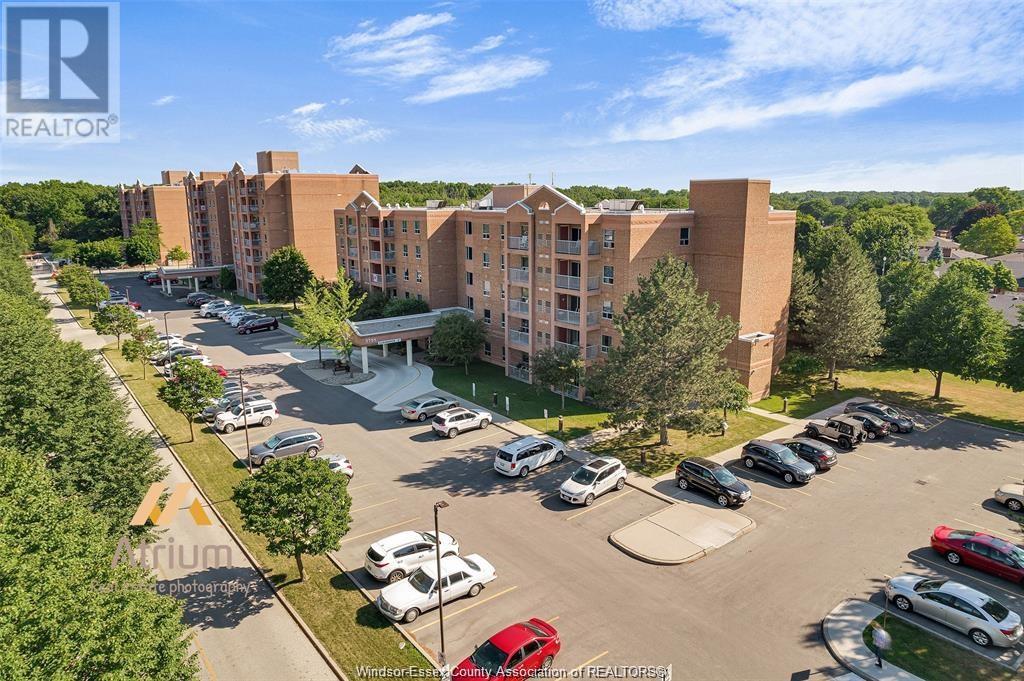3795 SOUTHWINDS DRIVE Unit# 205, windsor, Ontario
