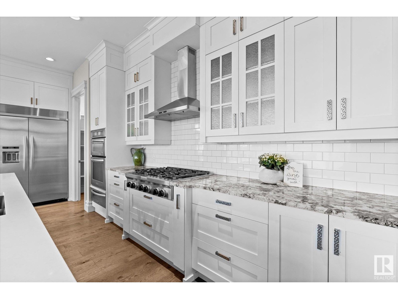 1018 Hollands Pt Nw, Edmonton, Alberta  T6R 3T1 - Photo 10 - E4424631