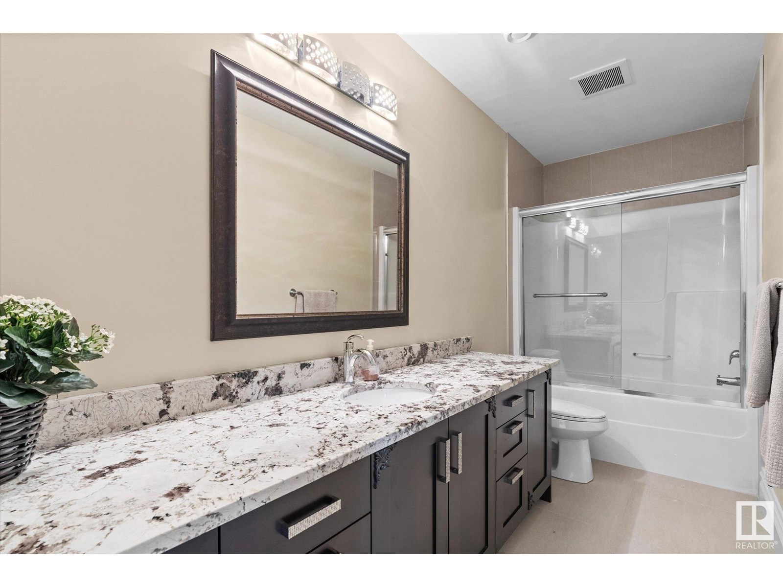 1018 Hollands Pt Nw, Edmonton, Alberta  T6R 3T1 - Photo 53 - E4424631