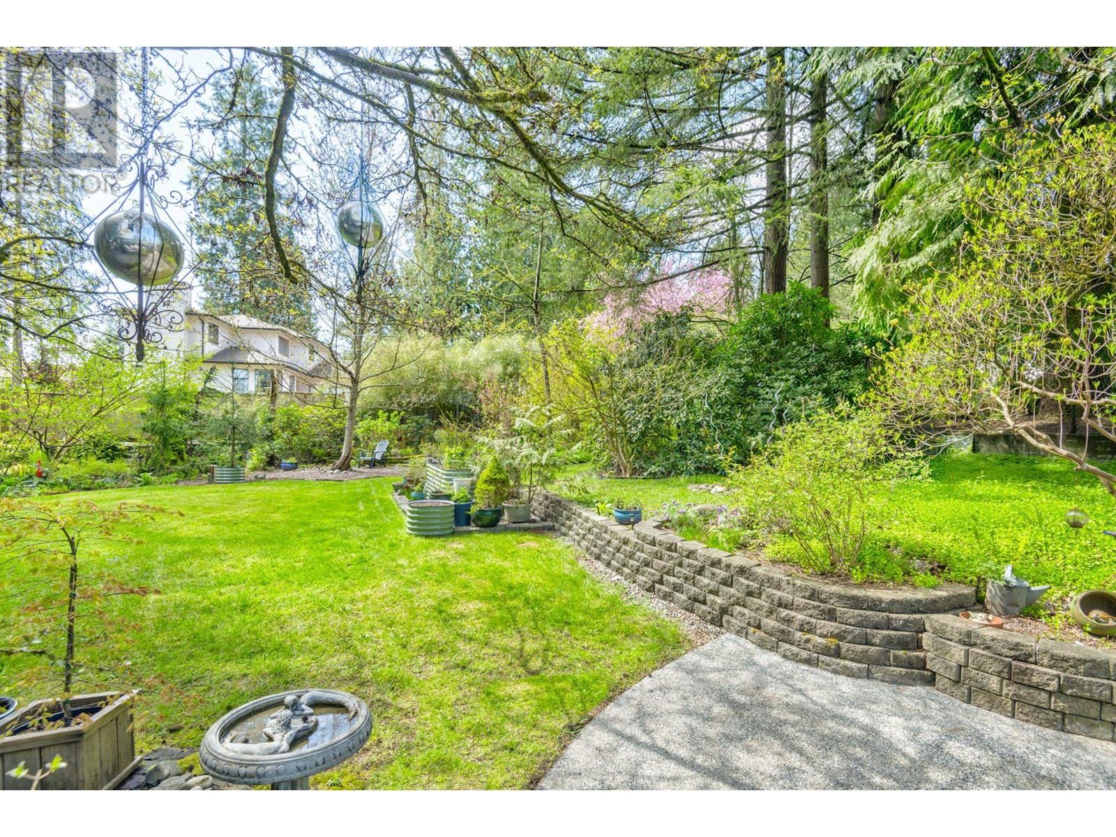 2956 Spuraway Avenue, Coquitlam, British Columbia  V3C 2C8 - Photo 33 - R2994971