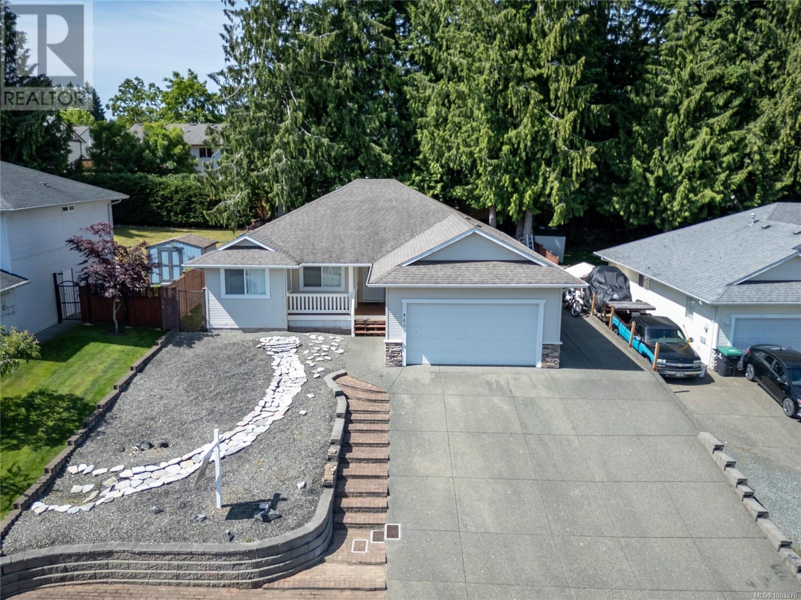 4651 Salal Pl, Courtenay, British Columbia