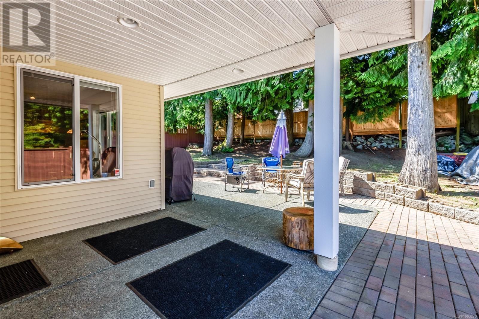 4651 Salal Pl, Courtenay, British Columbia  V9N 4A1 - Photo 6 - 1003270