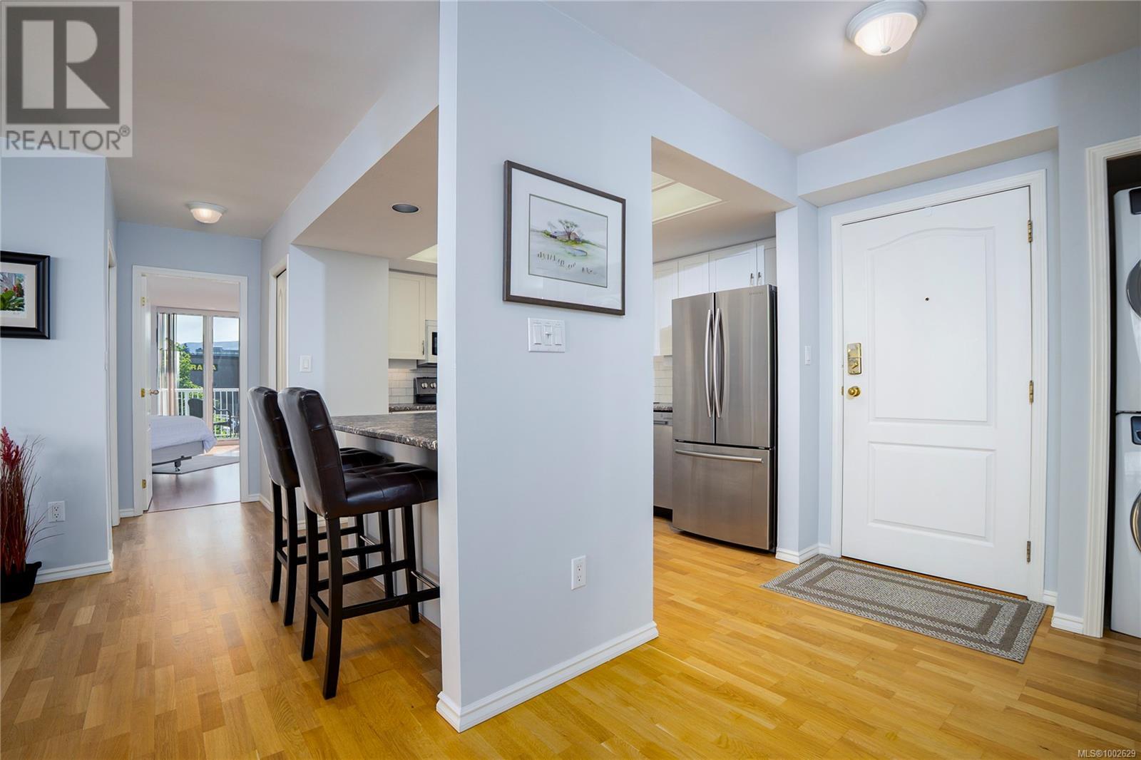 305 158 Promenade Dr, Nanaimo, British Columbia  V9R 6M7 - Photo 12 - 1002629