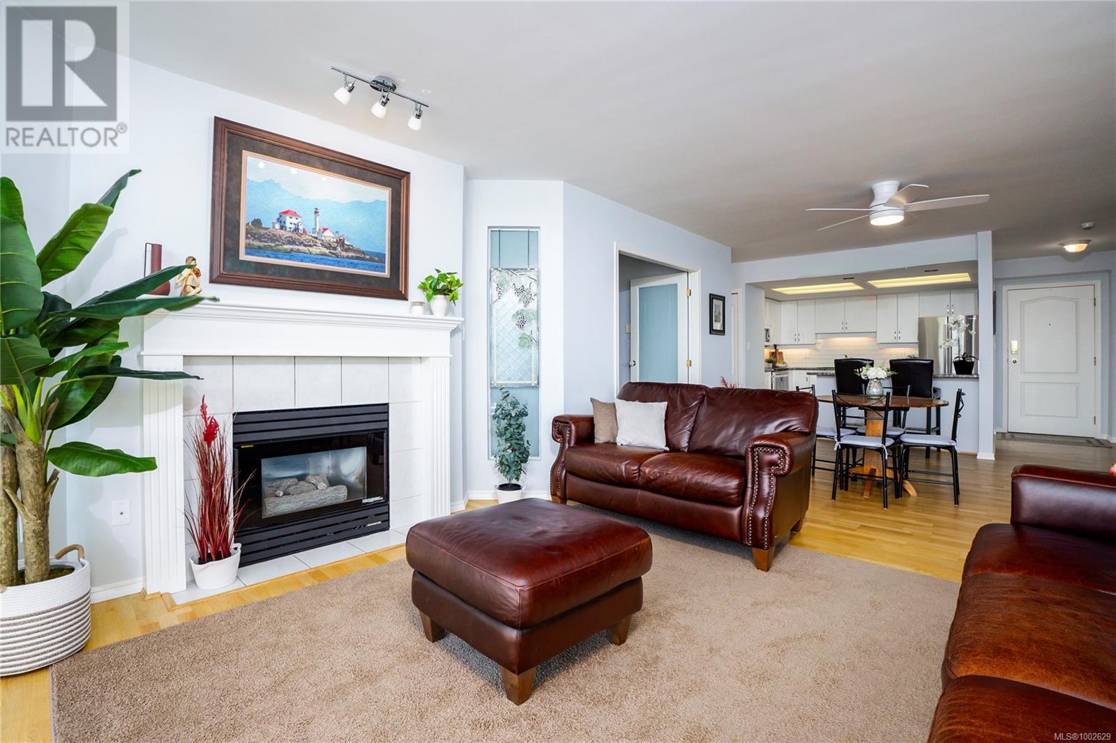 305 158 Promenade Dr, Nanaimo, British Columbia  V9R 6M7 - Photo 9 - 1002629