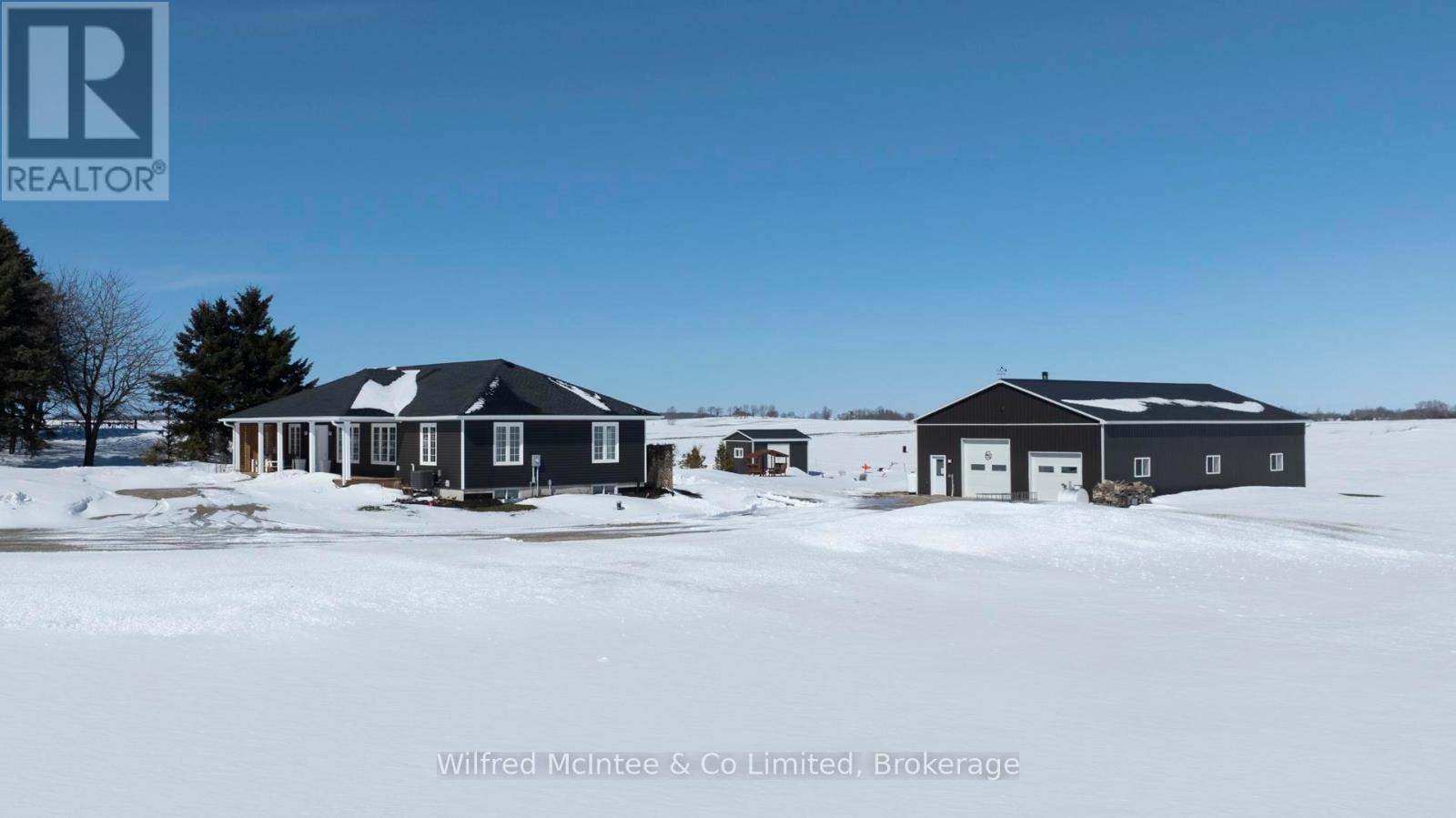 422 Hayes Lake Avenue, Huron-Kinloss, Ontario  N0G 2B0 - Photo 3 - X12010280