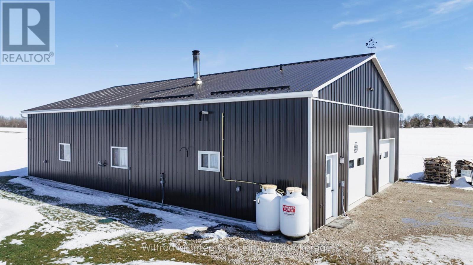 422 Hayes Lake Avenue, Huron-Kinloss, Ontario  N0G 2B0 - Photo 8 - X12010280