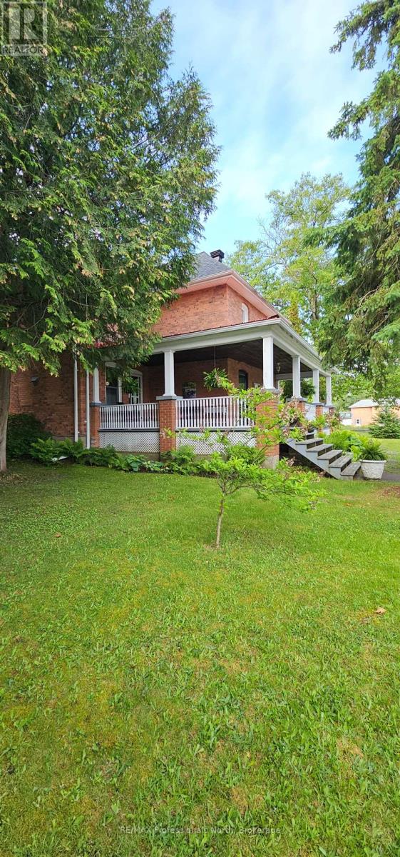 133 Main Street W, Huntsville (Chaffey), Ontario  P1H 1W5 - Photo 28 - X12215212
