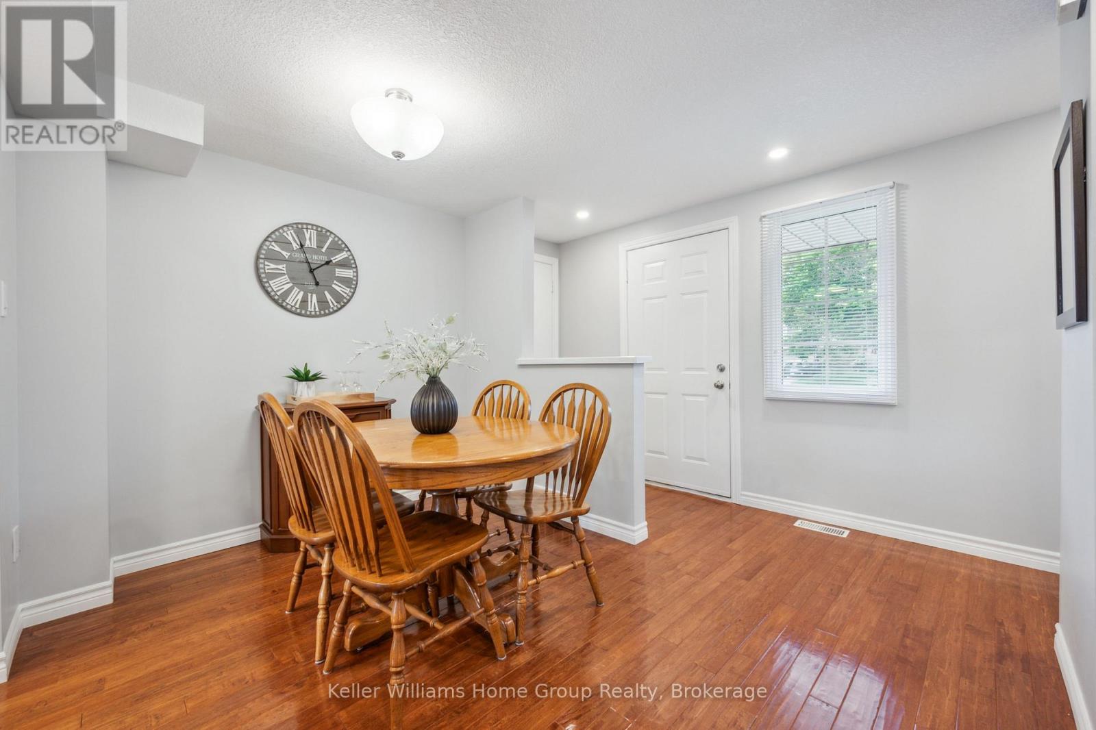 375 Imperial Road S, Guelph (Willow West/sugarbush/west Acres), Ontario  N1K 1L3 - Photo 22 - X12216127