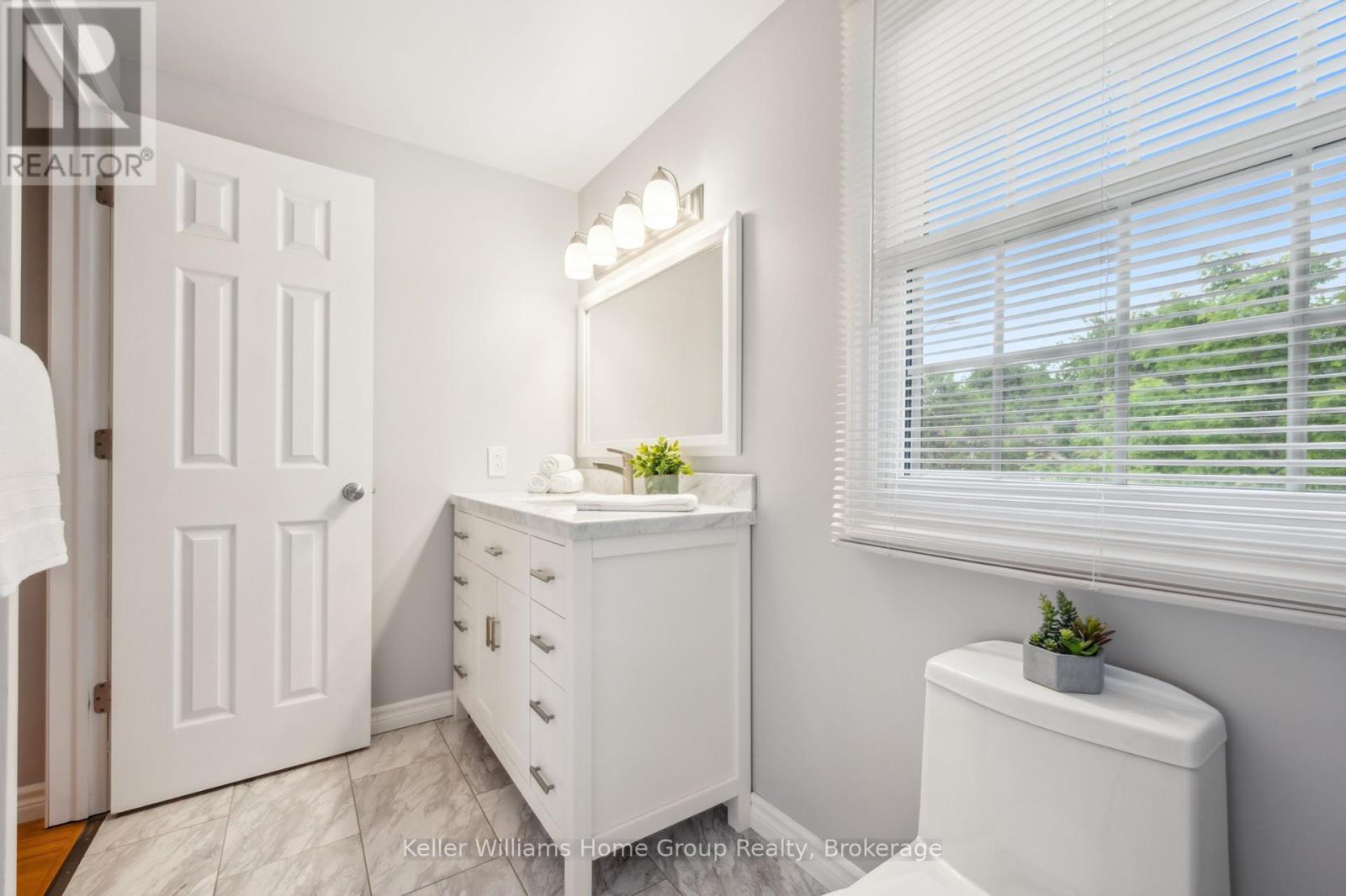 375 Imperial Road S, Guelph (Willow West/sugarbush/west Acres), Ontario  N1K 1L3 - Photo 30 - X12216127