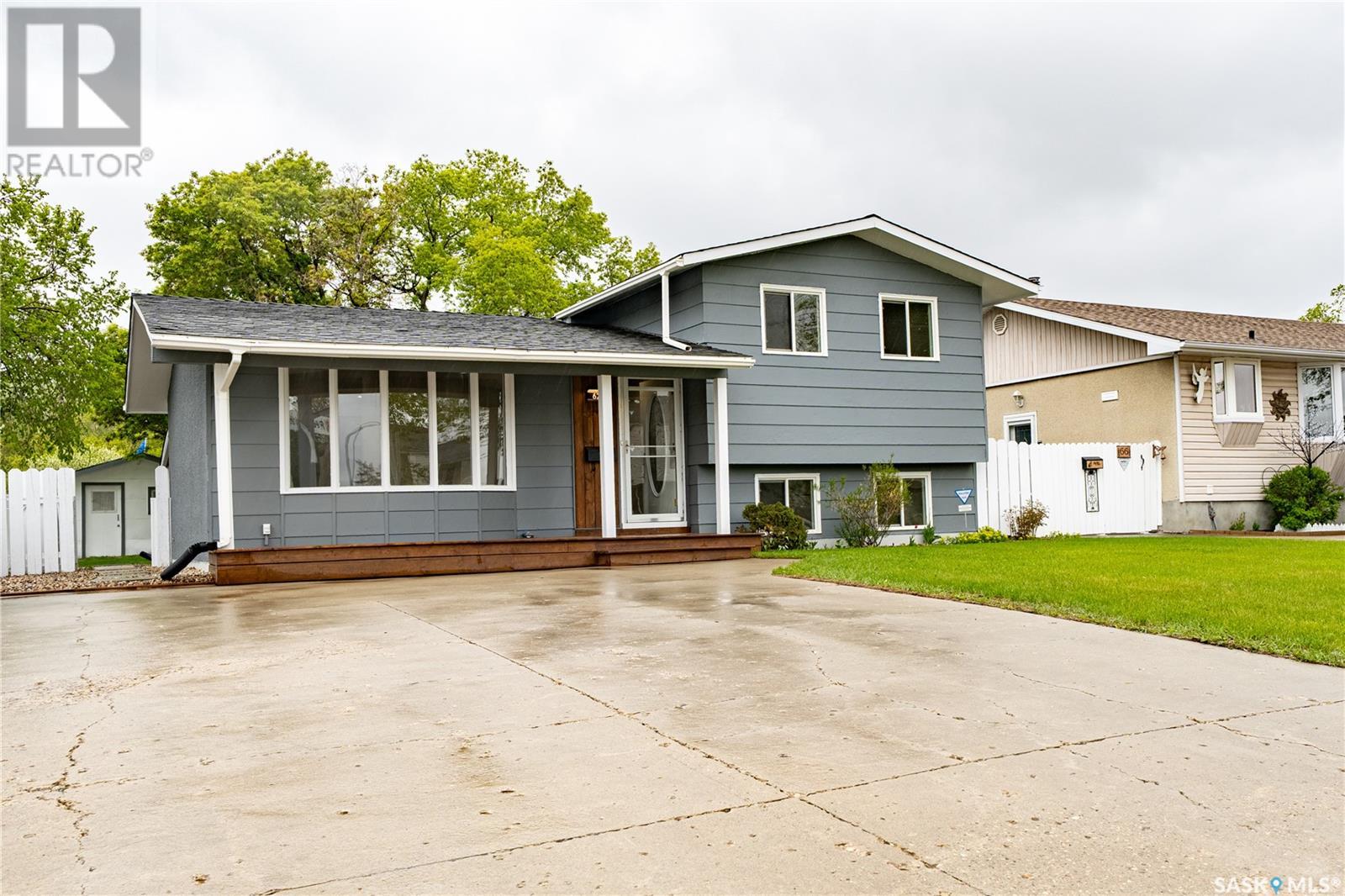 62 Cavendish Street, Regina, Saskatchewan  S4N 4M5 - Photo 2 - SK009228