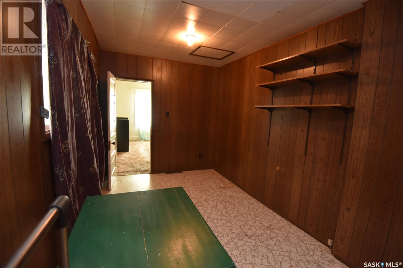 303 2nd Street W, Nipawin, Saskatchewan  S0E 1E0 - Photo 10 - SK009180