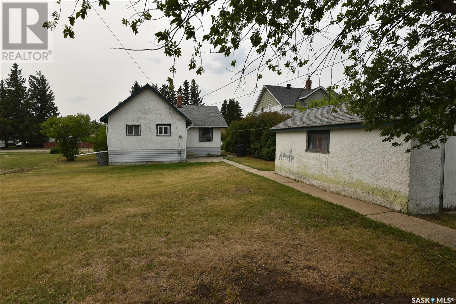 303 2nd Street W, Nipawin, Saskatchewan  S0E 1E0 - Photo 16 - SK009180