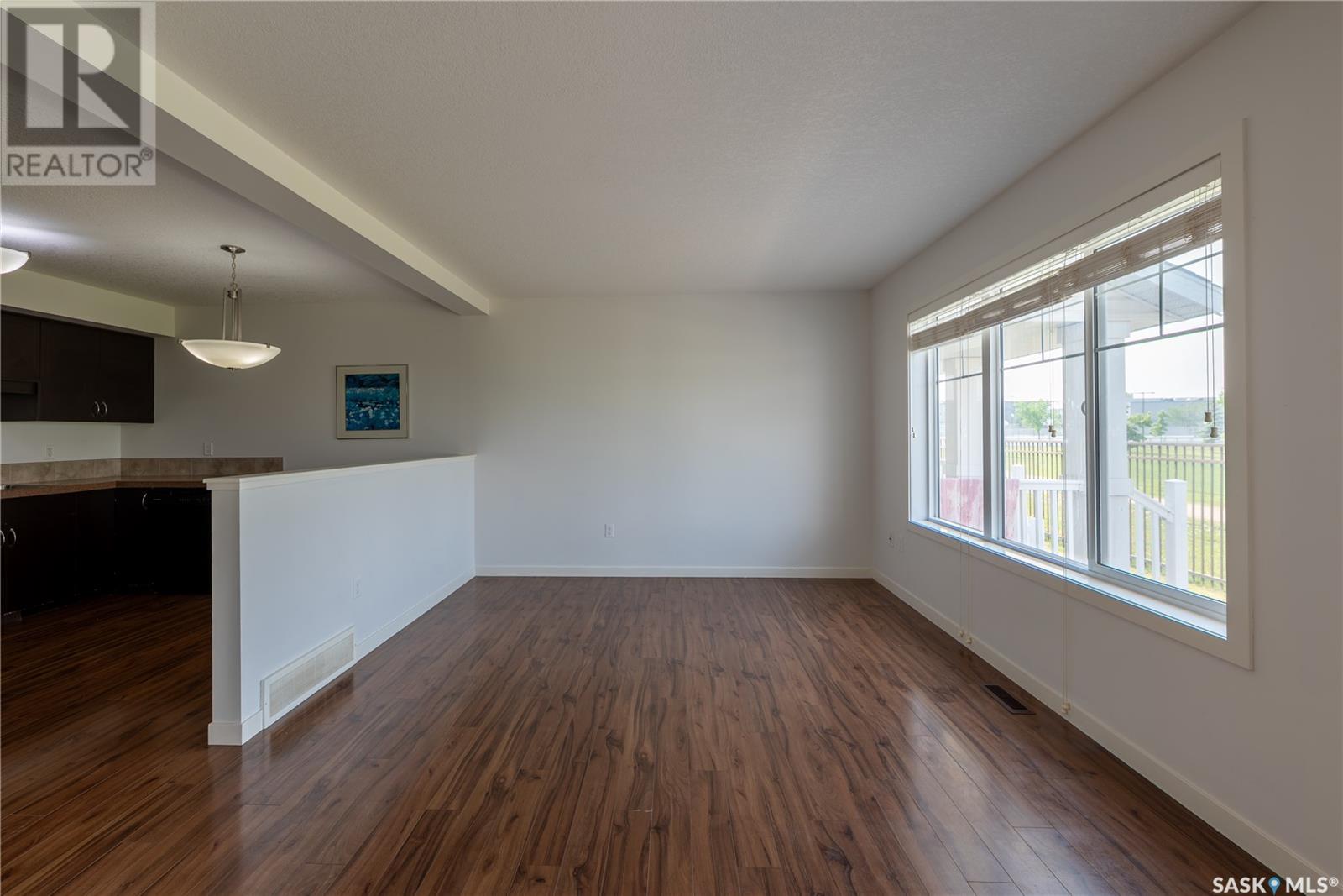 14 5290 Aerodrome Road, Regina, Saskatchewan  S4W 0H7 - Photo 6 - SK009064