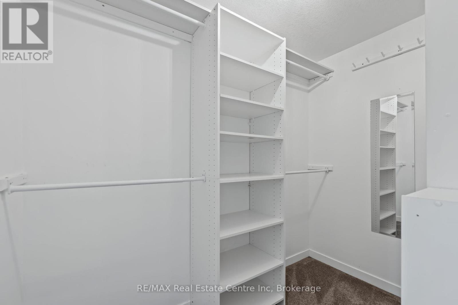 52 Bond Court, Guelph, Ontario  N1H 8N7 - Photo 20 - X12216185