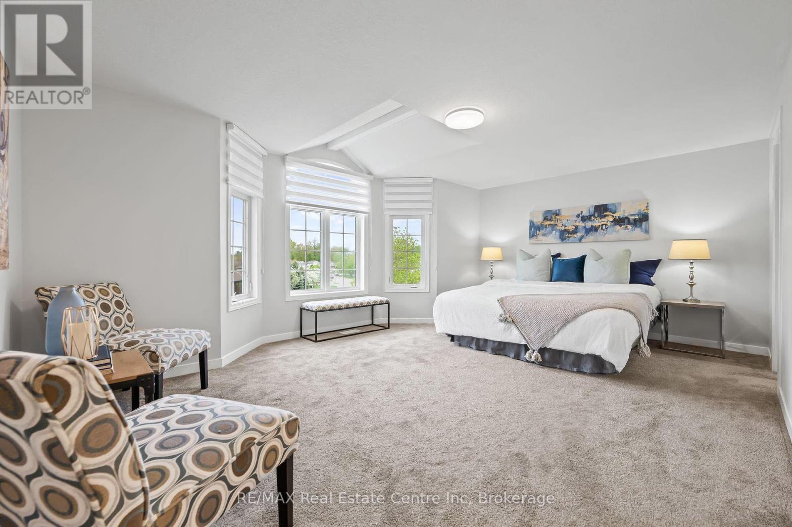 52 Bond Court, Guelph, Ontario  N1H 8N7 - Photo 17 - X12216185