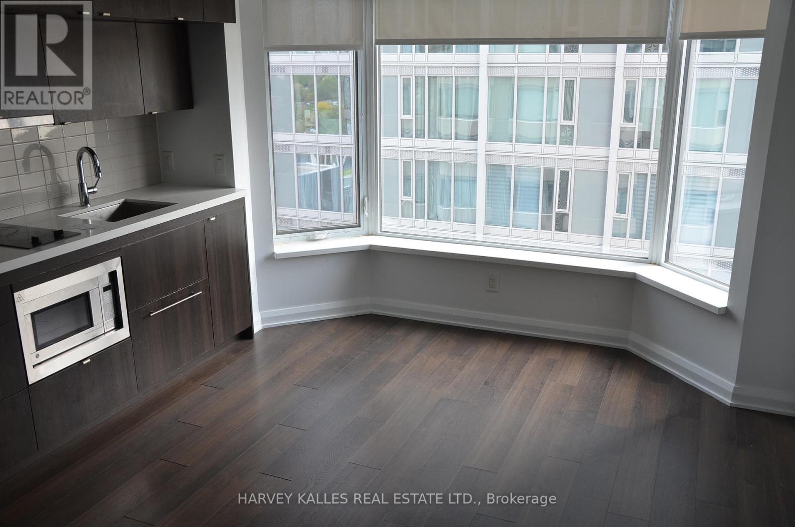 1912 - 155 Yorkville Avenue, Toronto (Annex), Ontario  M5R 0B4 - Photo 12 - C12216003