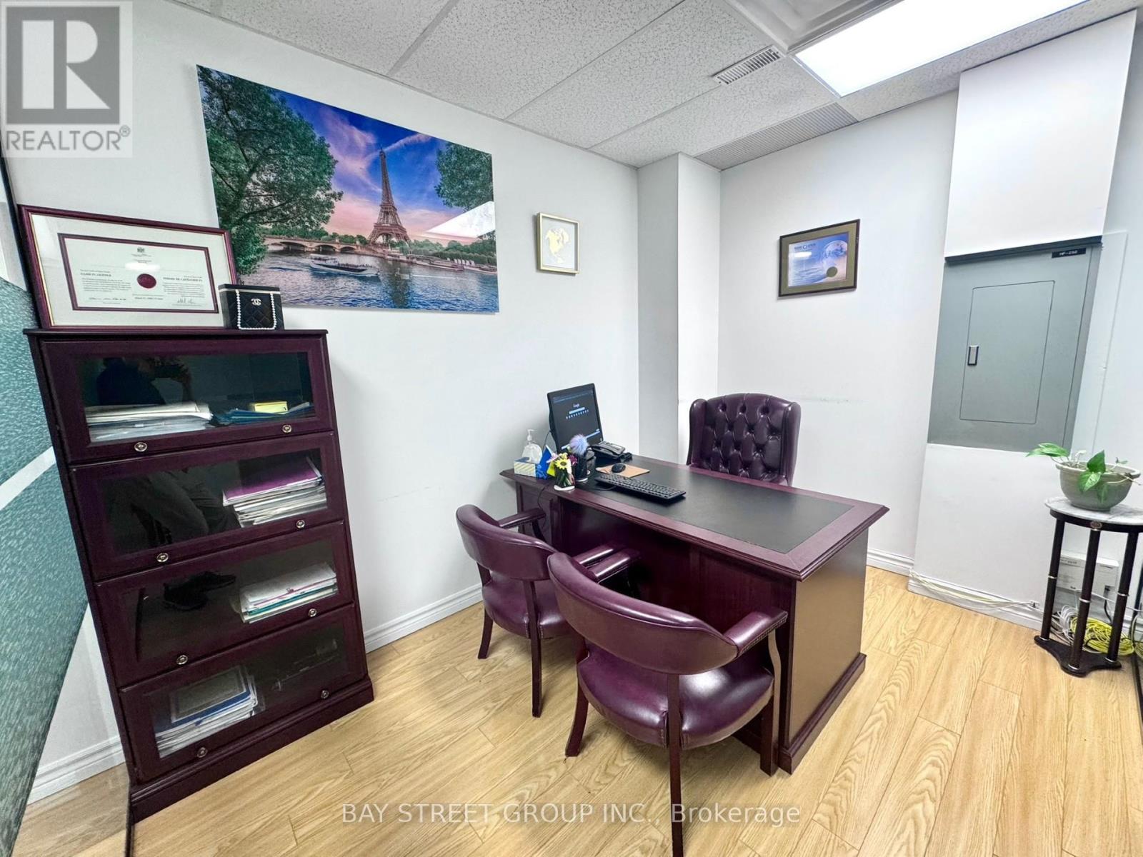 352 - 4750 Yonge Street, Toronto (Lansing-Westgate), Ontario  M2N 0J6 - Photo 2 - C12214744