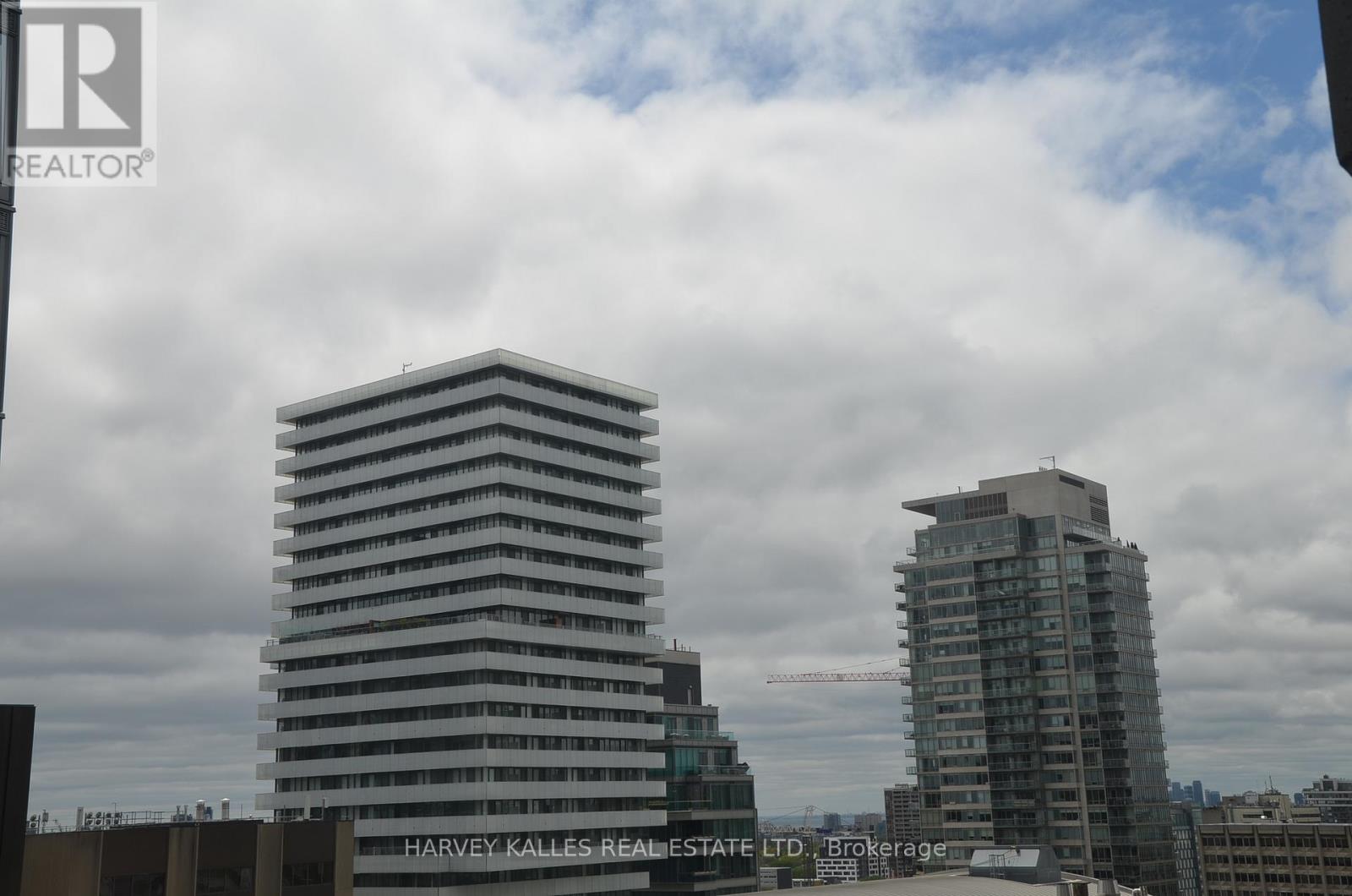 1912 - 155 Yorkville Avenue, Toronto (Annex), Ontario  M5R 0B4 - Photo 1 - C12216003