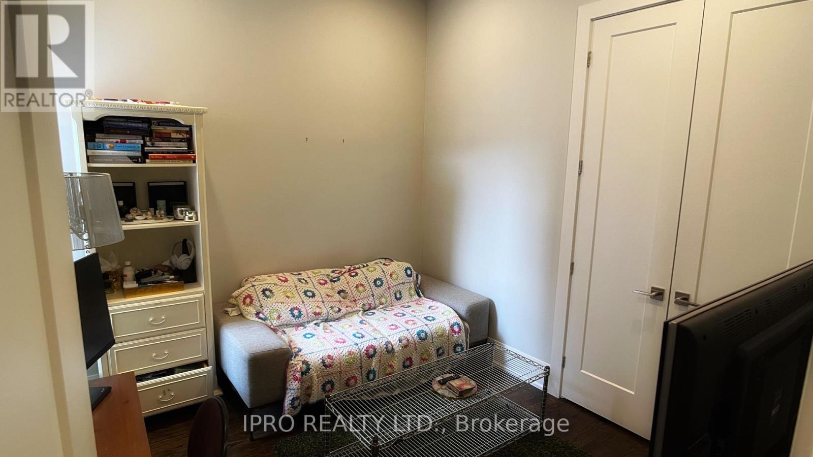 2-Main - 471 Ossington Avenue, Toronto, Ontario  M6G 3T3 - Photo 6 - C12216188