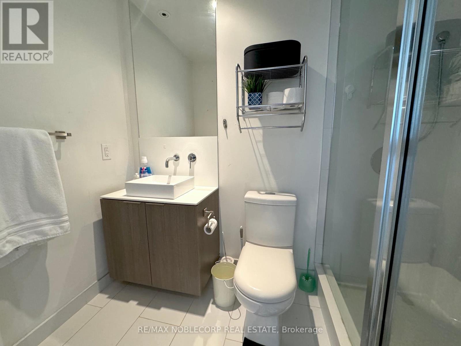 2107 - 159 Dundas Street E, Toronto, Ontario  M5B 0A9 - Photo 12 - C12216198