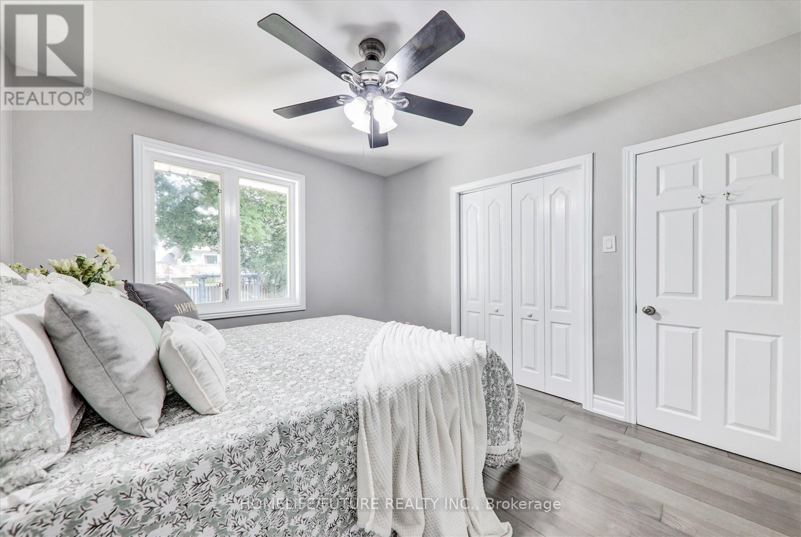 203 Crawforth Street, Whitby (Blue Grass Meadows), Ontario  L1N 3S4 - Photo 19 - E12214115