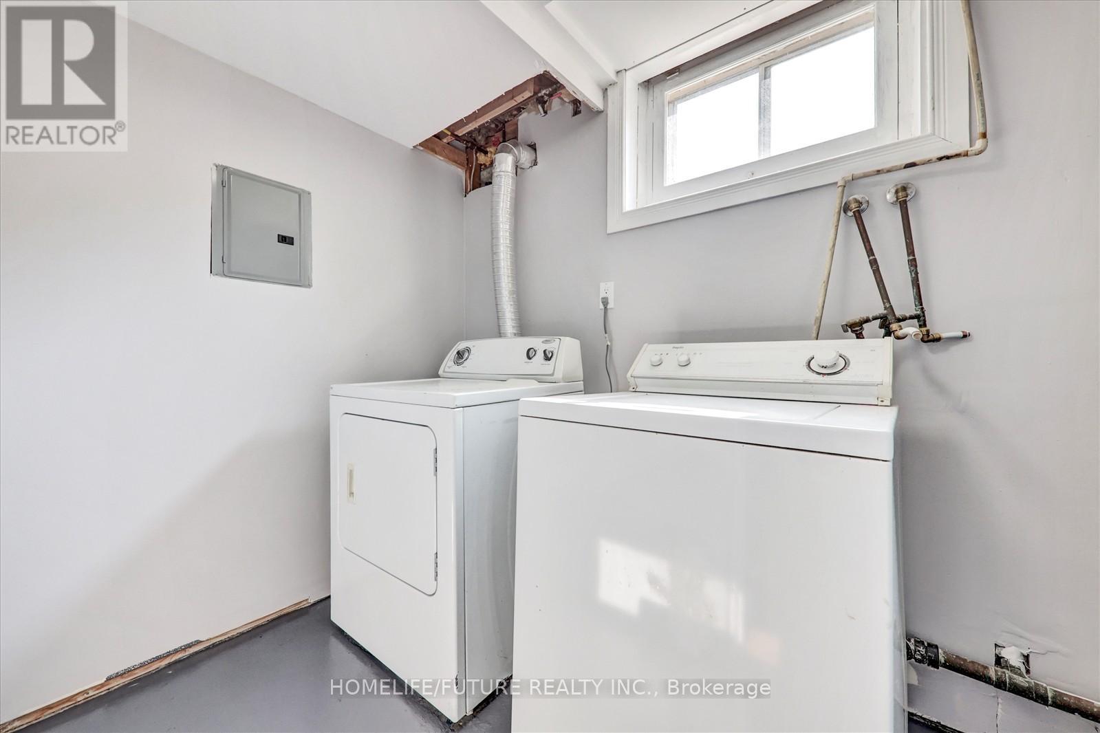 203 Crawforth Street, Whitby (Blue Grass Meadows), Ontario  L1N 3S4 - Photo 34 - E12214115