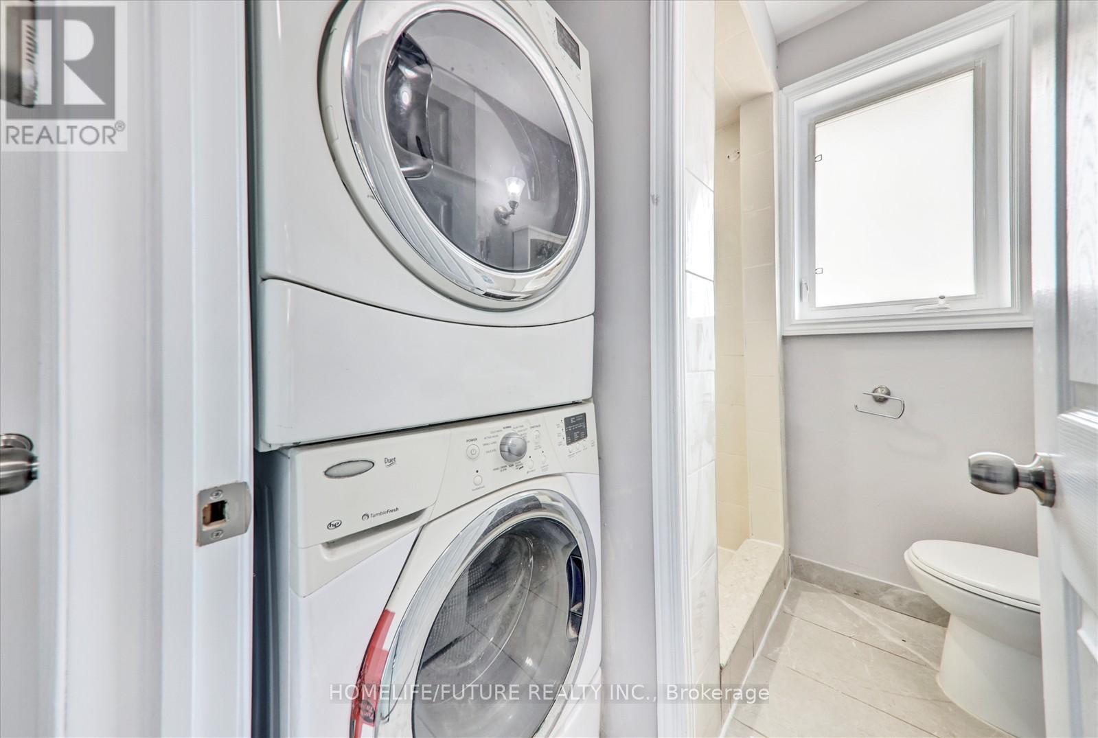 203 Crawforth Street, Whitby (Blue Grass Meadows), Ontario  L1N 3S4 - Photo 20 - E12214115