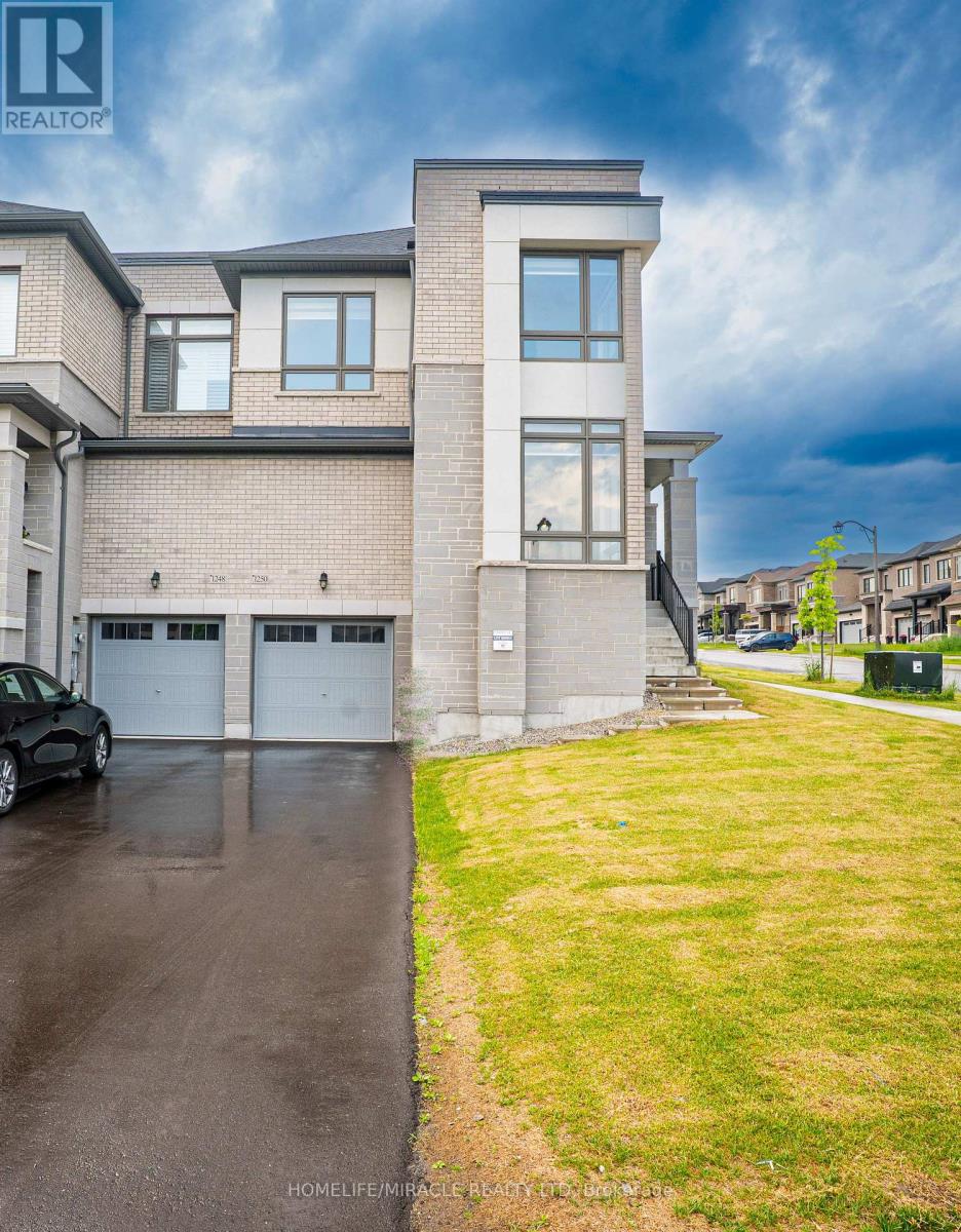 1250 Rexton Drive, Oshawa (Kedron), Ontario  L1H 8L7 - Photo 5 - E12216218