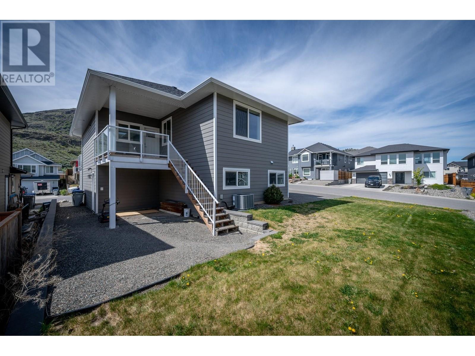 2198 Saddleback Drive, Kamloops, British Columbia  V2B 0G7 - Photo 2 - 10352005