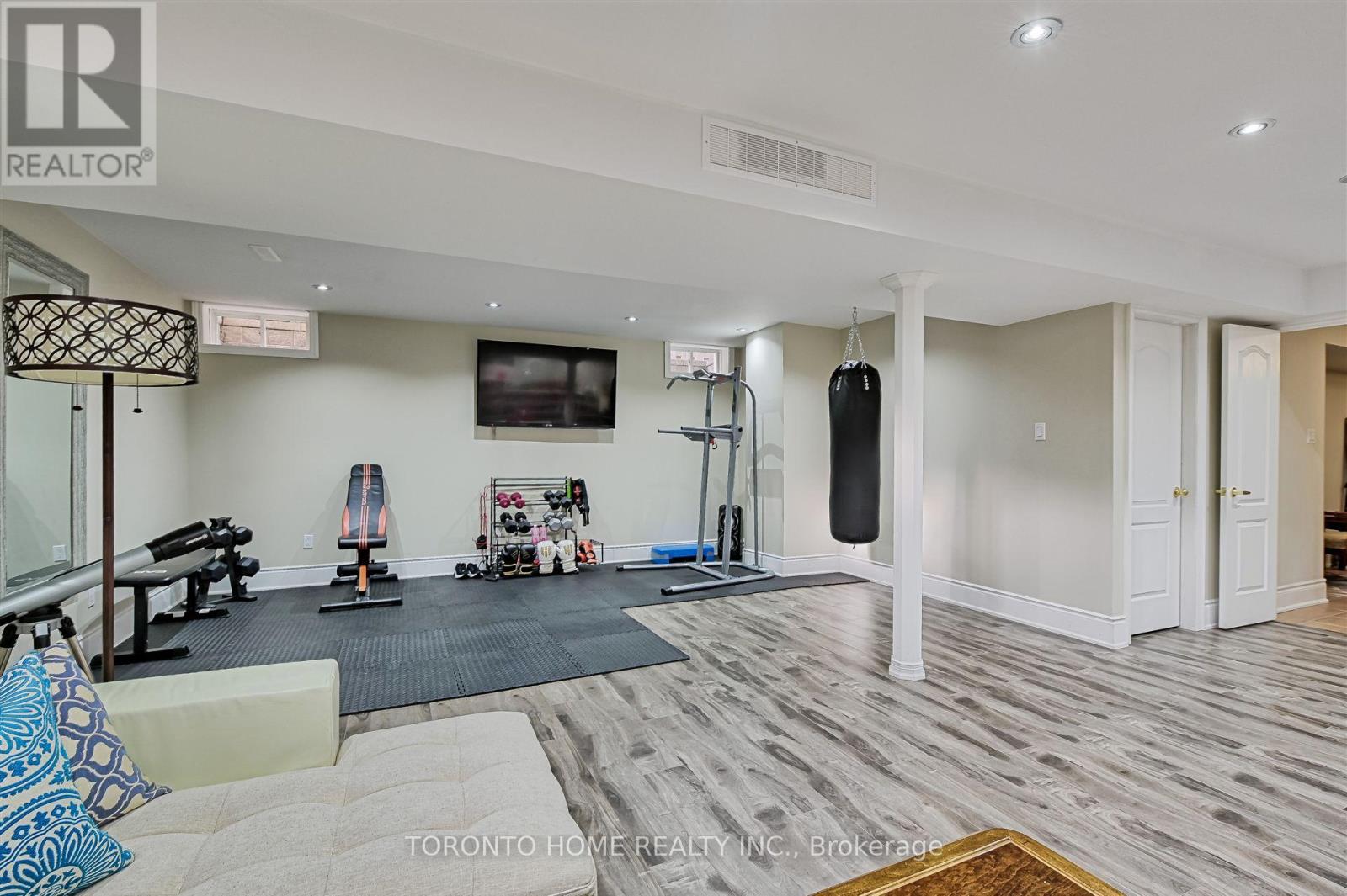 1799 Grayabbey Court, Pickering, Ontario  L1V 7G2 - Photo 36 - E12216242